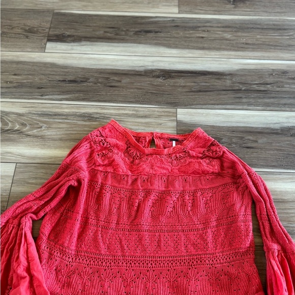Free People Bell Long Sleeve size Small - Picture 4 of 6